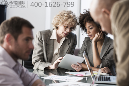 調(diào)查顯示：韓國大企業(yè)員工竟然平均年薪近35萬元?。?  />
                   
		        </div>
		        <div style=